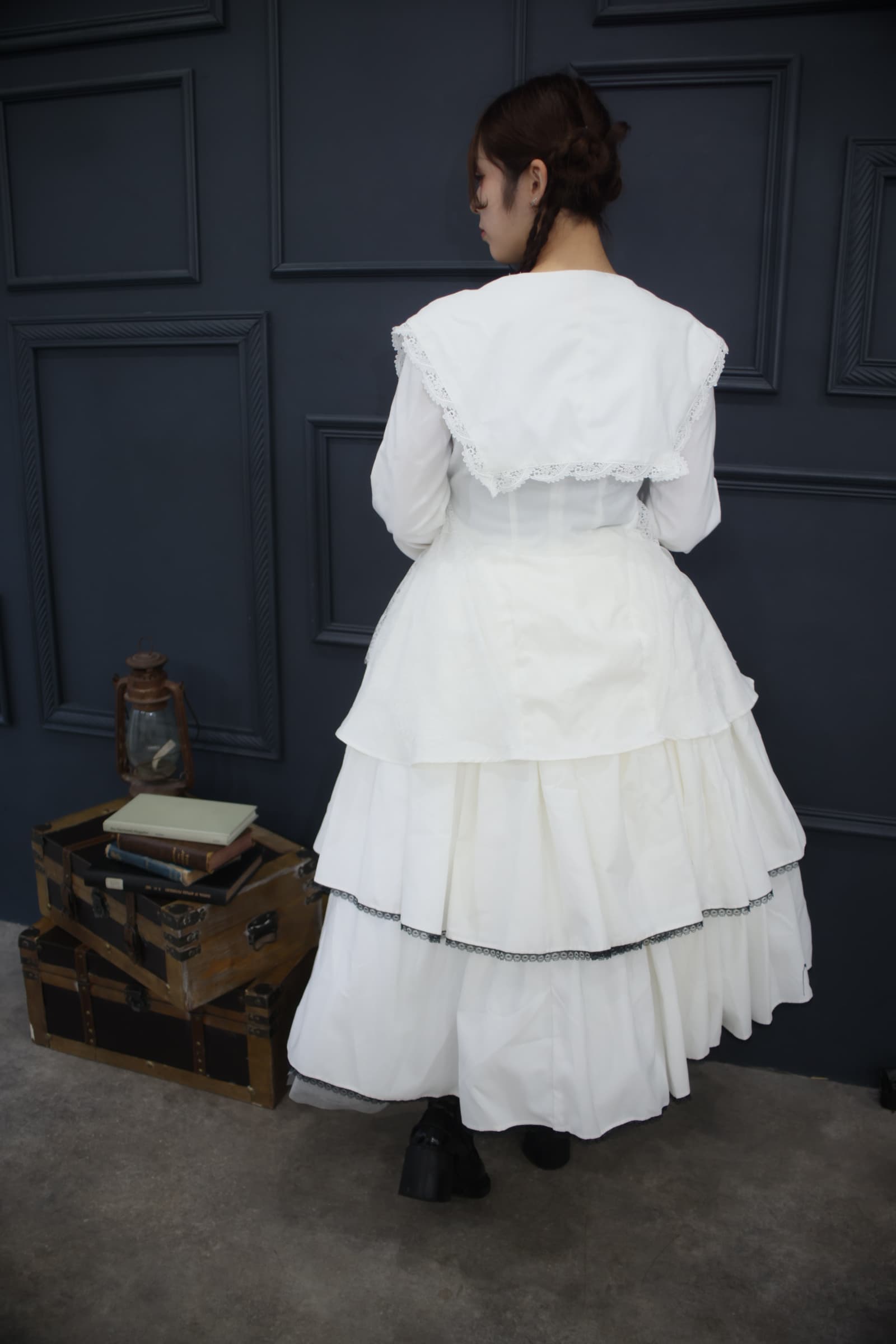 white dress skirt 02