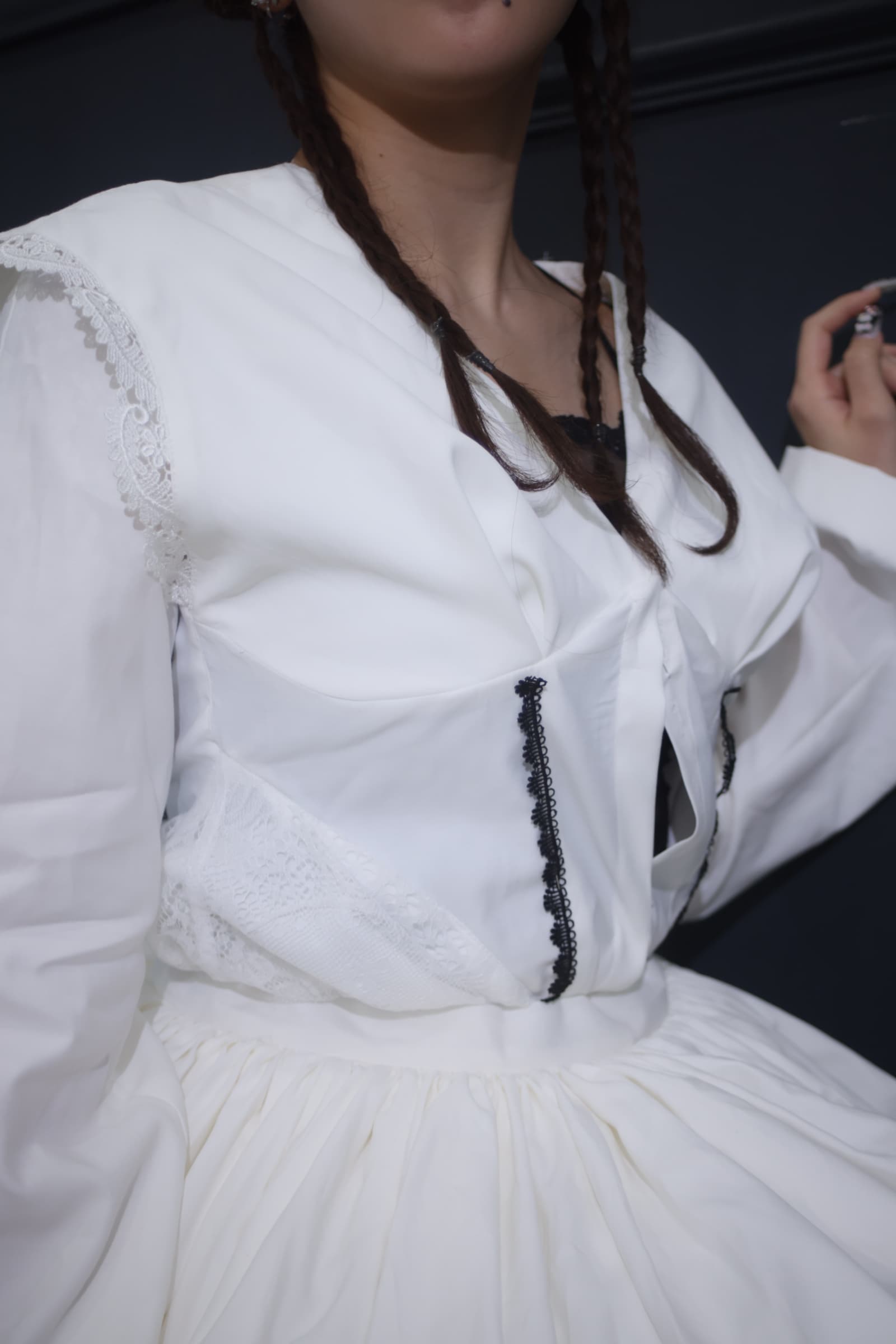 white dress top piece 03